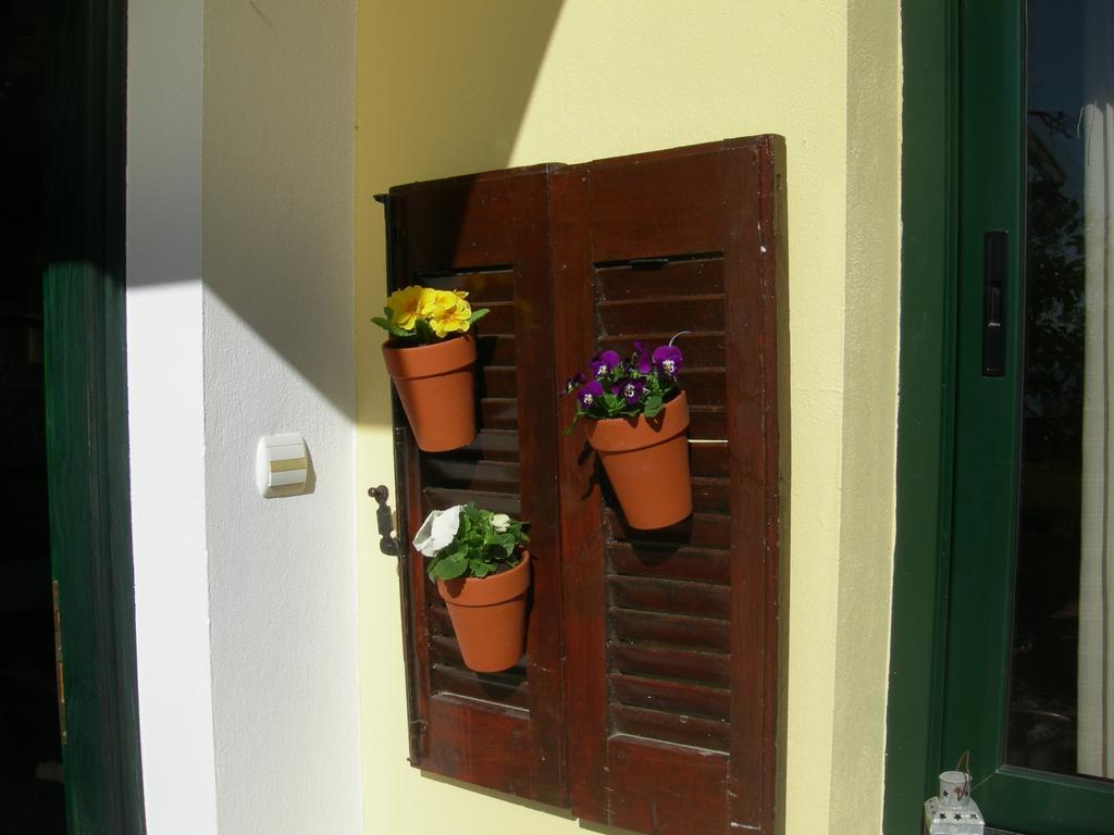 La Casa Sul Mare Villa Palaiontsiflikion Exterior photo